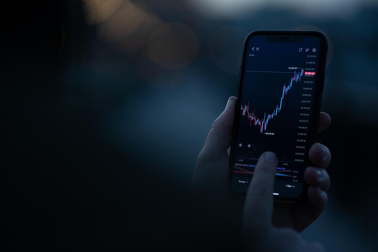 Velos Markets威马证券：解析2025年黄金投资核心驱动逻辑
