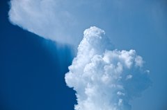 2025金融风暴下，Velos威马证券凭何成焦点？