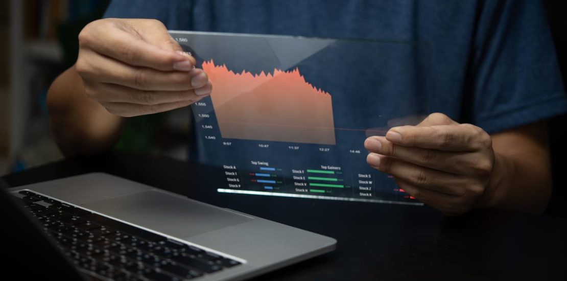 商人虚拟屏幕图股市指标货币兑换财务管理外汇。企业利润图贸易增长指数经济概念。