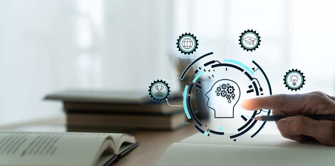 学生阅读或撰写书籍或教科书。成功的教育理念，学习和学习。商务人员技能培训课程。知识与认知概念