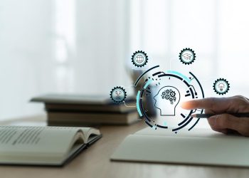 学生阅读或撰写书籍或教科书。成功的教育理念，学习和学习。商务人员技能培训课程。知识与认知概念