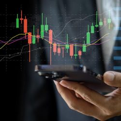 トランザクション実行モデルの詳細な分析: STP と ECN の透明性メカニズム